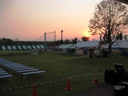 今年は朝日を見ることができました